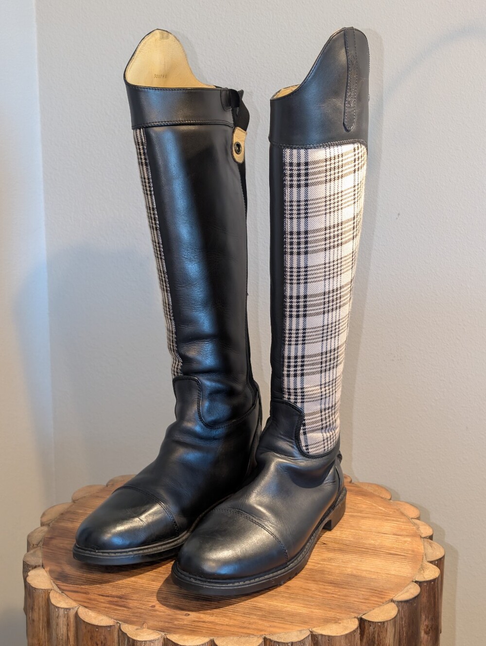 Tall Baker Plaid Equestrian Riding Boots. Tuff Rider Rare! Size 10